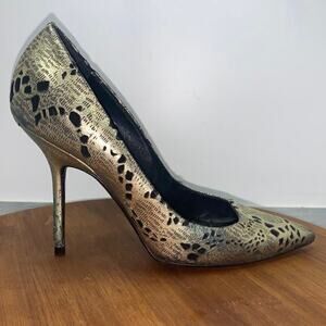 Burberry Metallic Foil Laser Cut Out Leather Pointed Toe Pumps Women’s Size 36.5